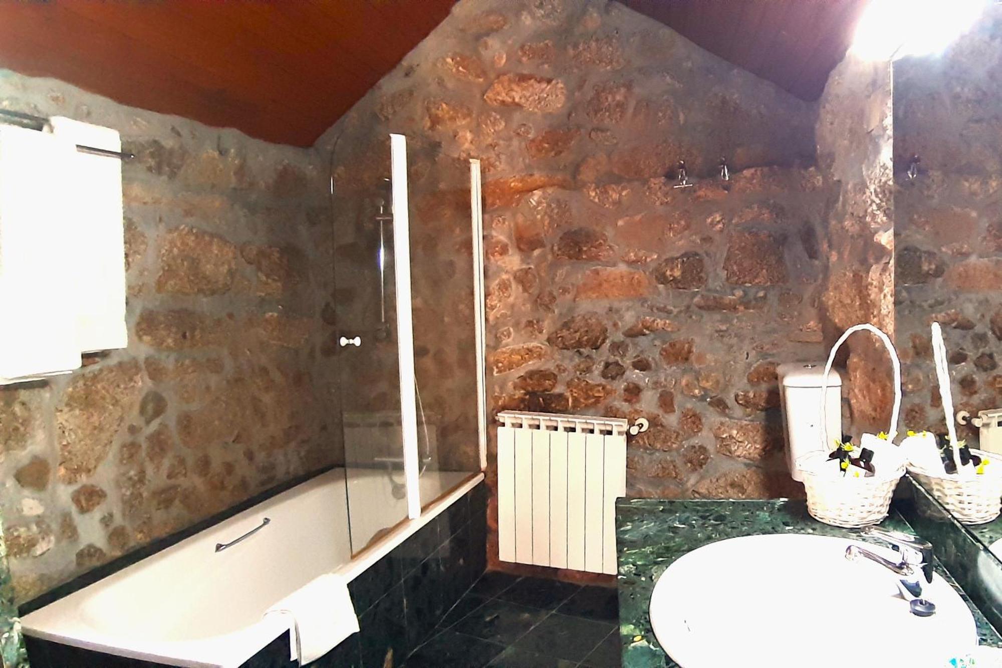 Dream Corner By Waterfalls, 20 Min To Oporto, By Porto With Love Lda Parada (Porto) Quarto foto